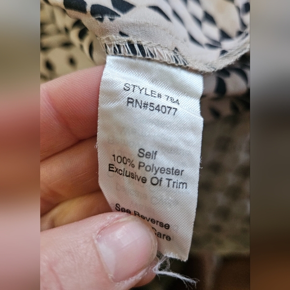 CAbi Style #784 Colony Club Shirt Dress In Size MED - Picture 4 of 12